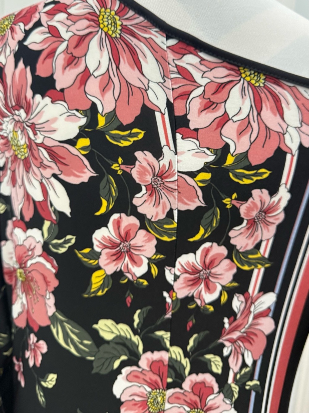 NWOT - Venus One-Shoulder Floral Maxi Dress - Picture 8 of 11